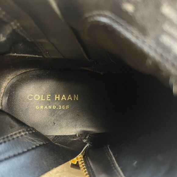 Cole Haan Grand 360 Harrington leather black Slouch Ankle Boot SZ9.5B - Picture 9 of 9